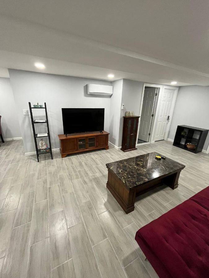 Airport Xpress Guestrooms Homestay *